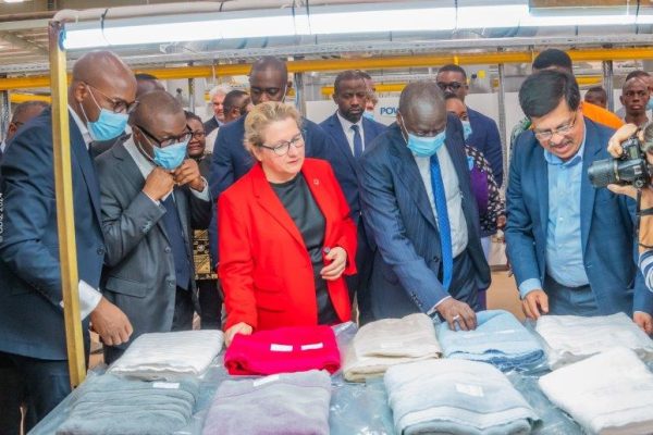 The Minister of Economic Cooperation and Development of the Federal Republic of Germany and the Vice President of the World Bank for West and Central Africa visit GDIZ