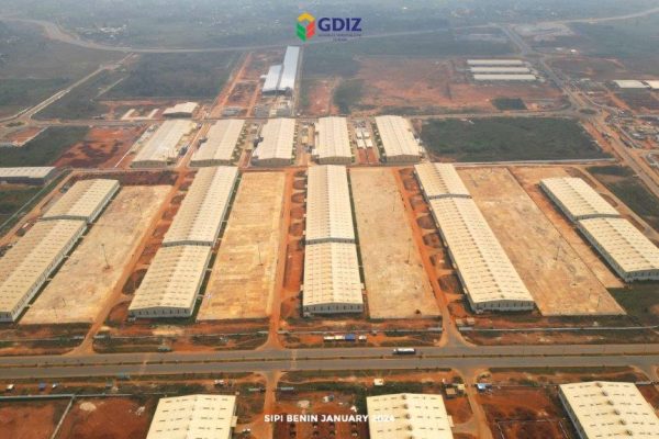 13.CASHEW WAREHOUSES Bis 13.CASHEW WAREHOUSES Bis