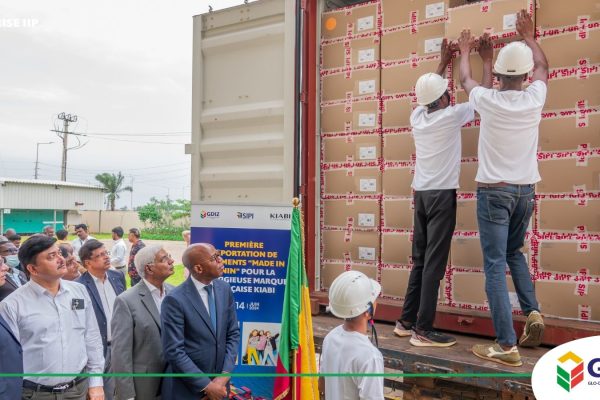 KIABI 1ST SHIPMENT FROM GDIZ BENIN -JUNE 2024-4 GDIZ export 'Made-in-Benin garments to KIABI in Europe