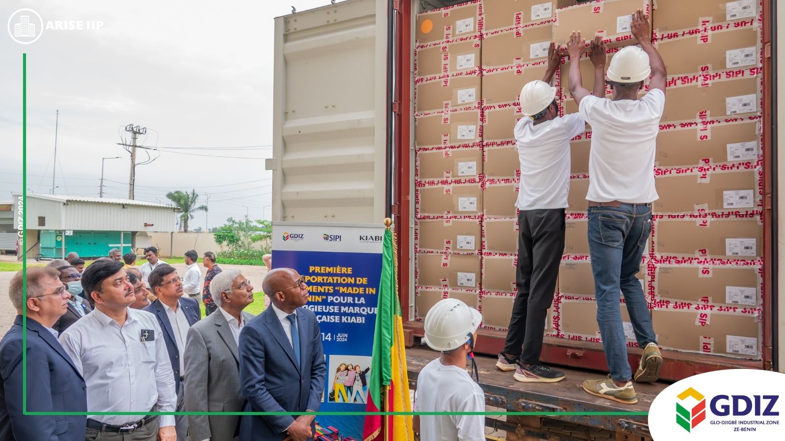 GDIZ procède à la première exportation de 80 000 pièces de vêtements pour la marque française KIABI