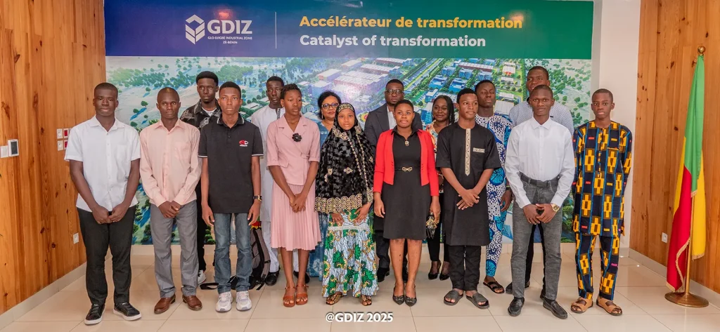 Top Junior High School and High School graduates of Benin visit GDIZ