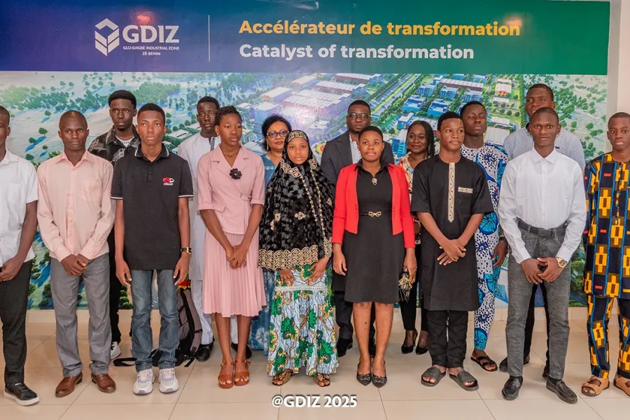Top Junior High School and High School graduates of Benin visit GDIZ