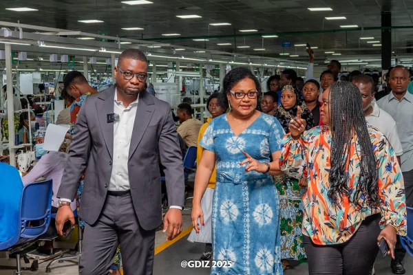 Top Junior High School and High School graduates of Benin visit GDIZ