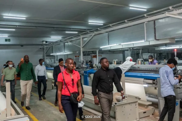 Participants in the Deposit and Consignment Funds Forum visit GDIZ