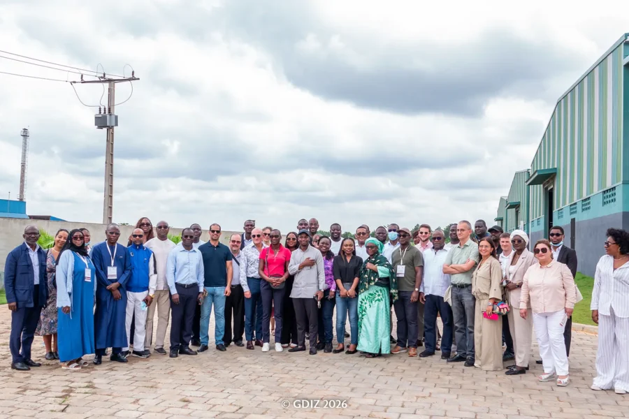 Participants in the Deposit and Consignment Funds Forum visit GDIZ